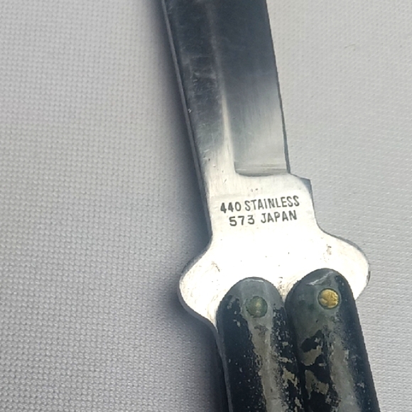 Shanghai Butterfly Knife.